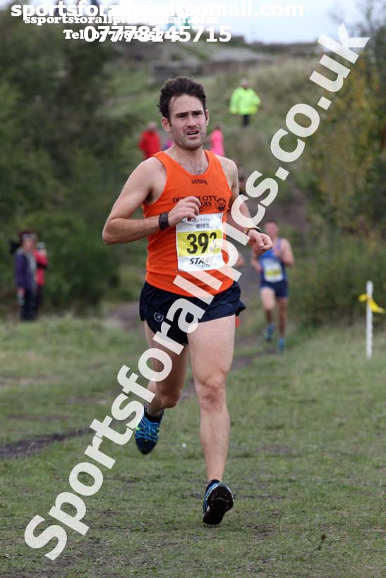 Senior mens Start Fitness North Eastern Harriers League, Wrekenton, Gateshead. Photo:  David T. Hewitson/Sports for All Pics